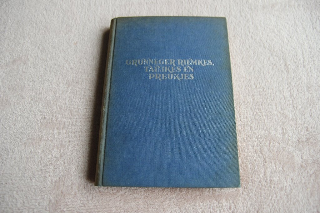 Grunneger Riemkes, Taimkes en spreukjes, Ophalen of Verzenden, Gelezen