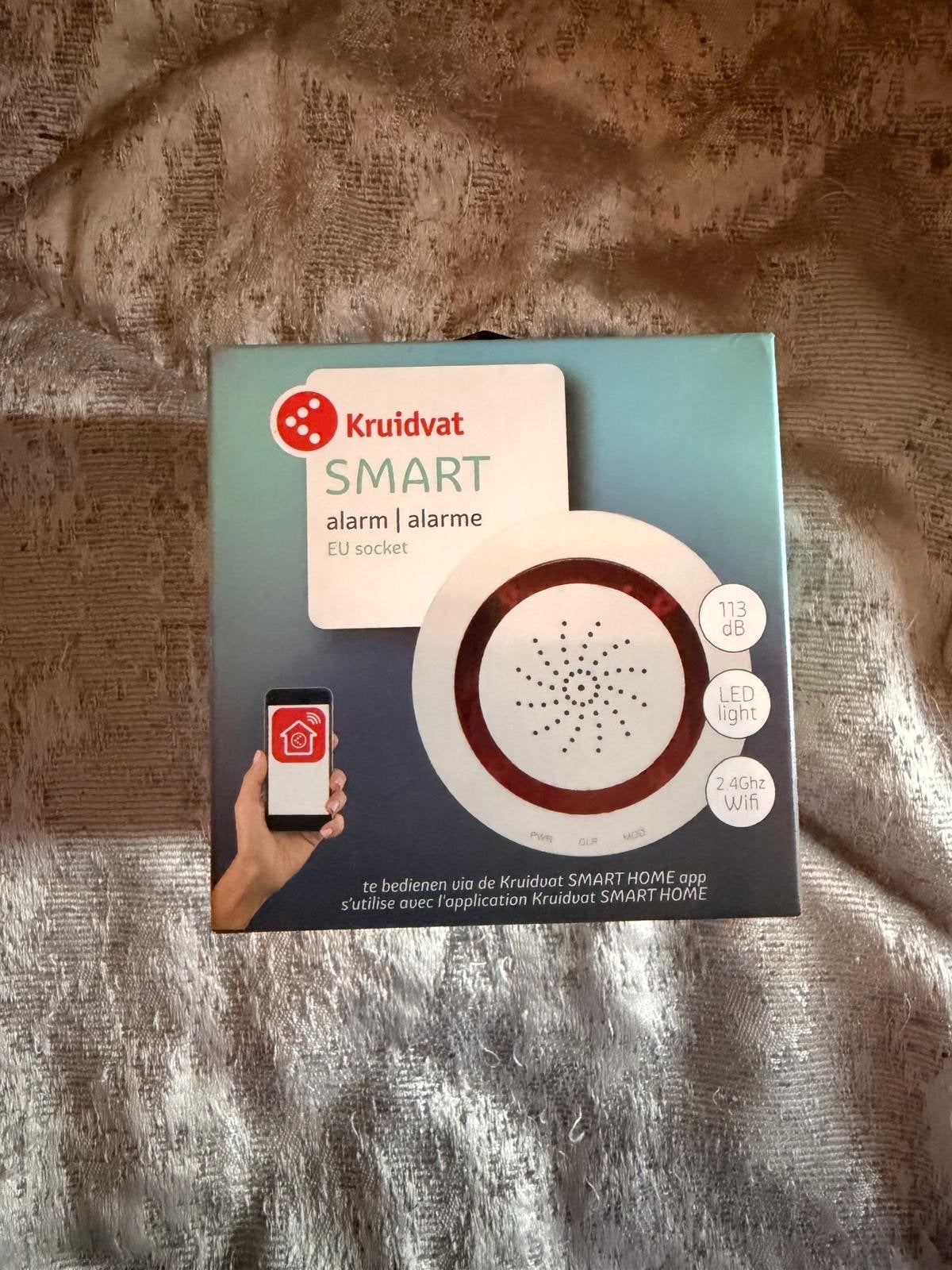 Kruidvat Smart Alarm EU Socket - 113 dB, LED, Wifi, Nieuw, Ophalen of Verzenden, Compleet systeem, Overige soorten
