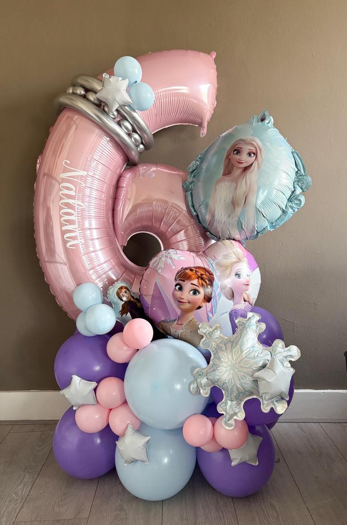 Ballonnen bouquet xl FROZEN, Hobby en Vrije tijd, Feestartikelen | Verhuur, Nieuw, Verjaardag, Ophalen