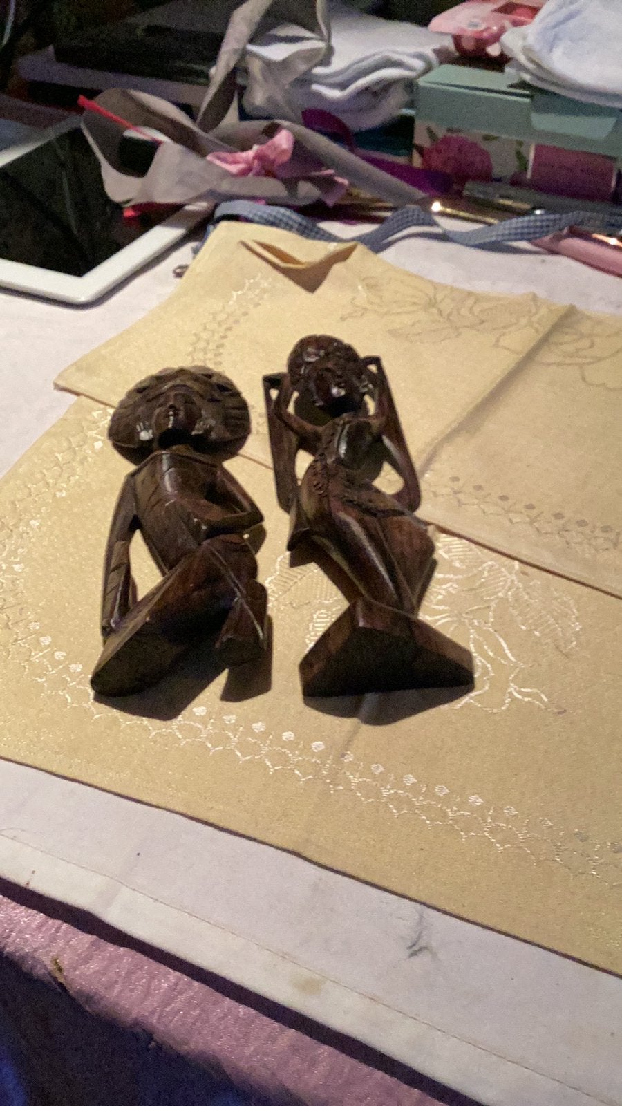 Houten beeldjes  uit india, Antiek en Kunst, Verzenden