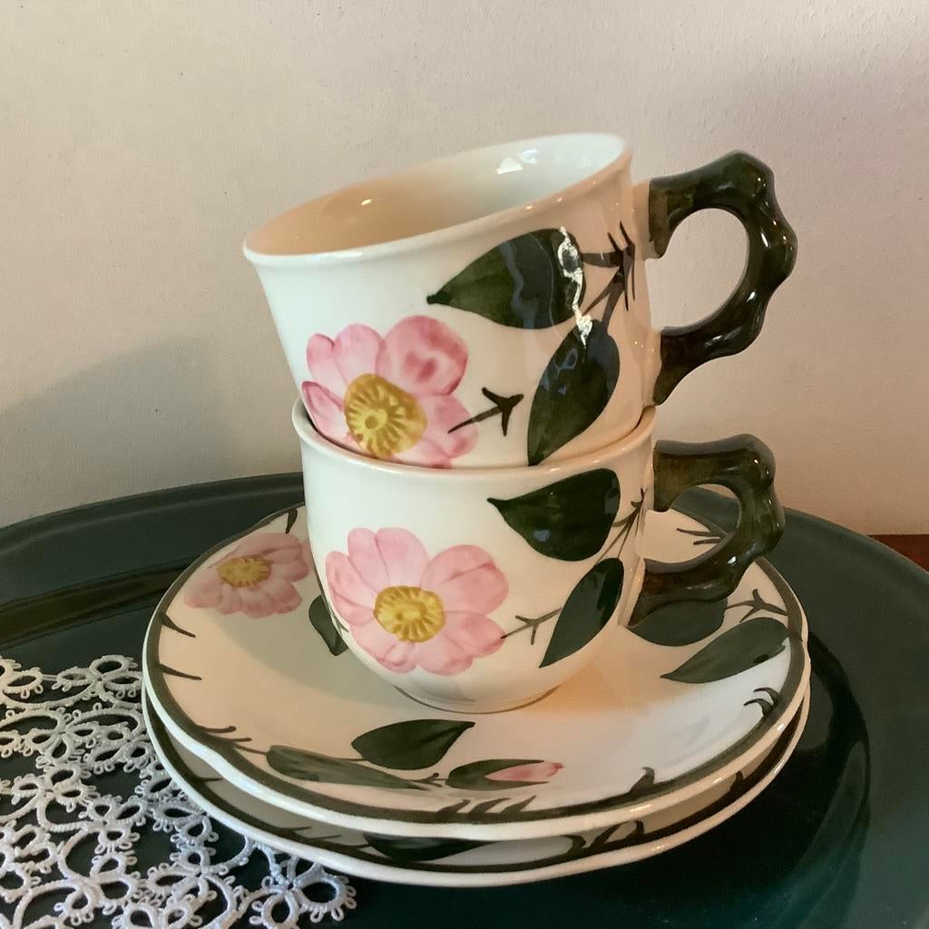 2 x Villeroy& Boch, kop en schoteltjes. Nieuwstaat!, Huis en Inrichting, Keuken | Servies, Ophalen of Verzenden, Zo goed als nieuw