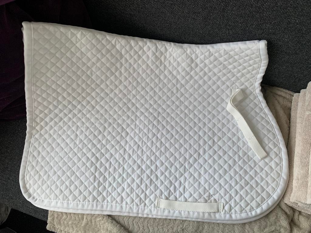 4 Zadeldekken 1 x Gruner en 3 x VW Full Dressuur wit/katoen, Ophalen of Verzenden, Zo goed als nieuw