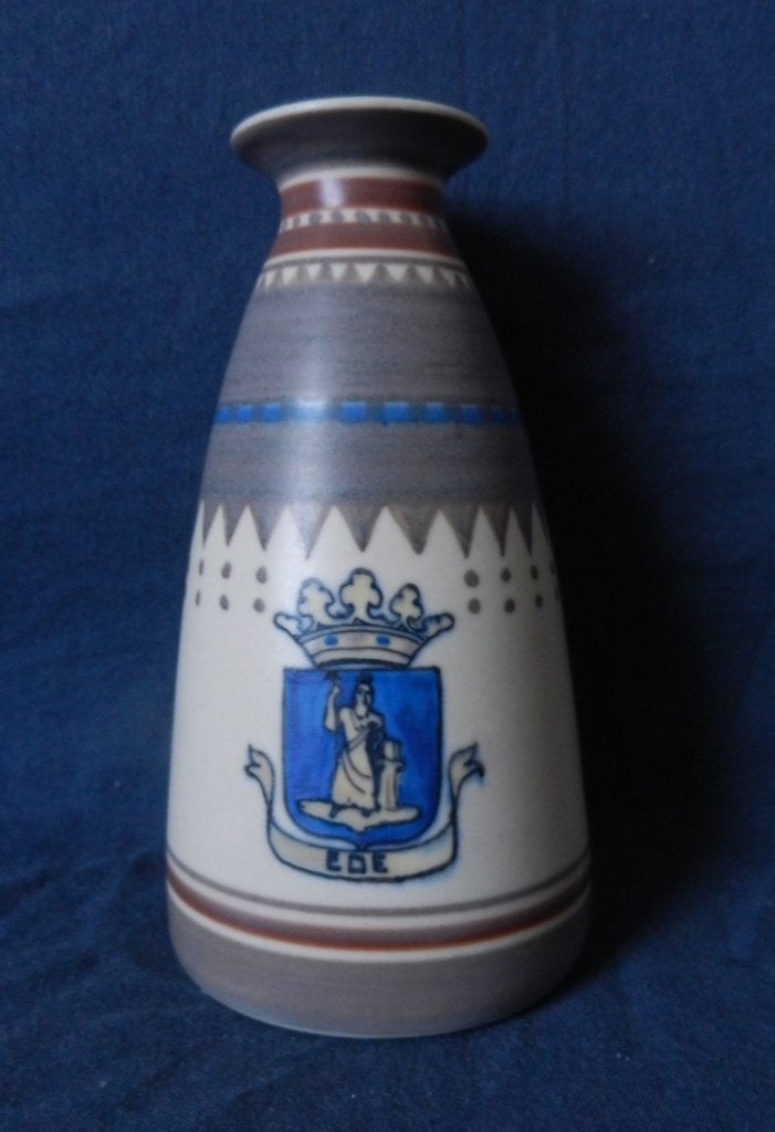 Fraai Gouda vaasje Goedewaagen / Distel m. wapen v. Ede h 13, Ophalen of Verzenden