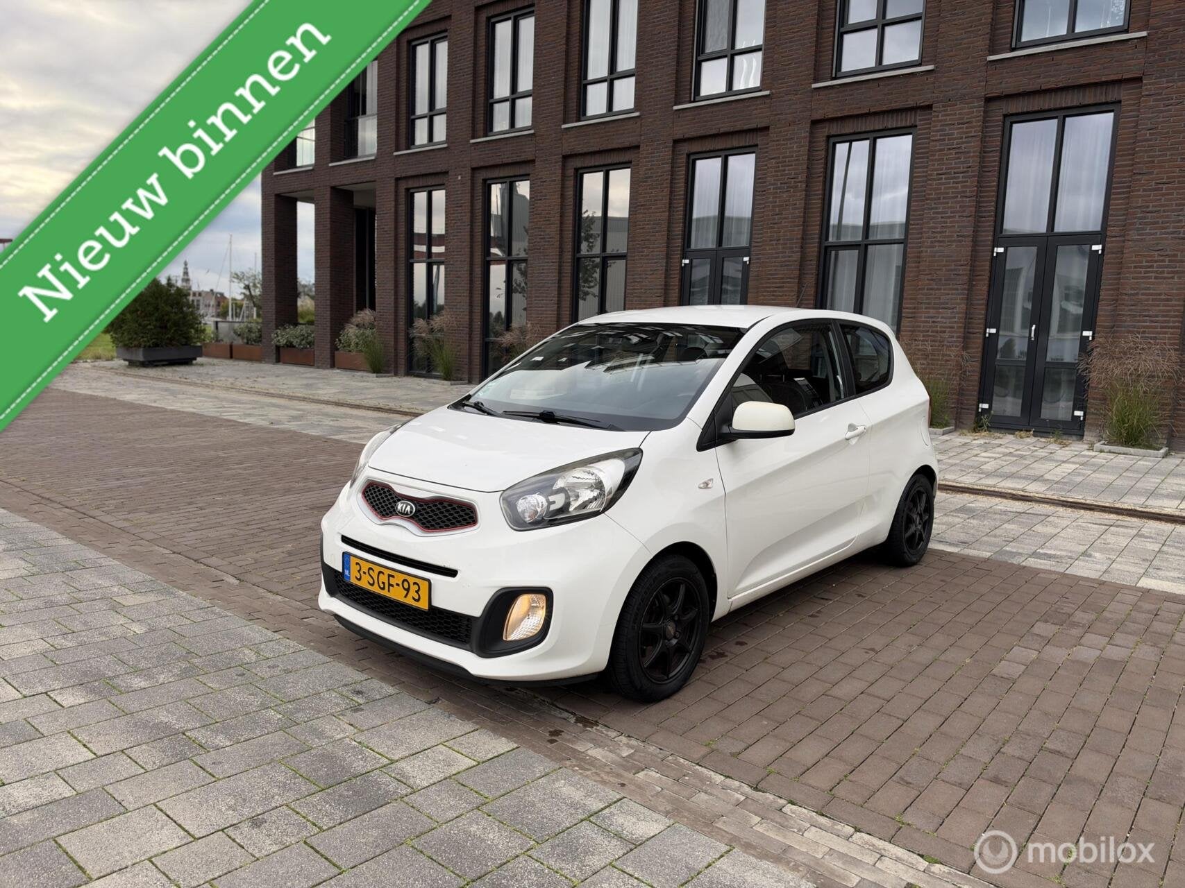 Kia Picanto 1.0 CVVT ISG Plus Pack Airco Cruise Controll NAP, Auto's, Voorwielaandrijving, Gebruikt, 400 kg, Wit