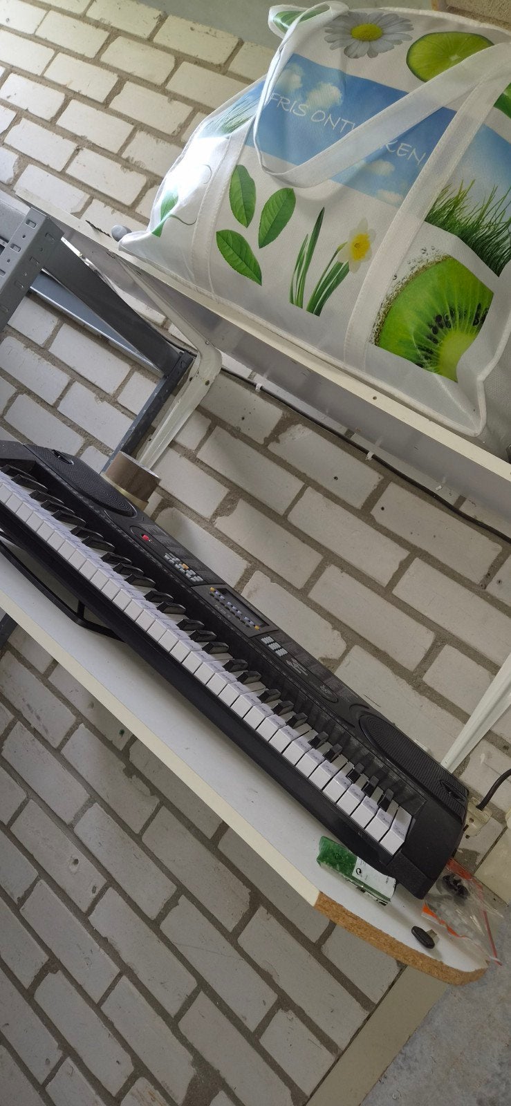 Max KB1 Keyboard - Ideaal voor beginners, Muziek en Instrumenten, Ophalen of Verzenden, Gebruikt, 61 toetsen, Overige merken