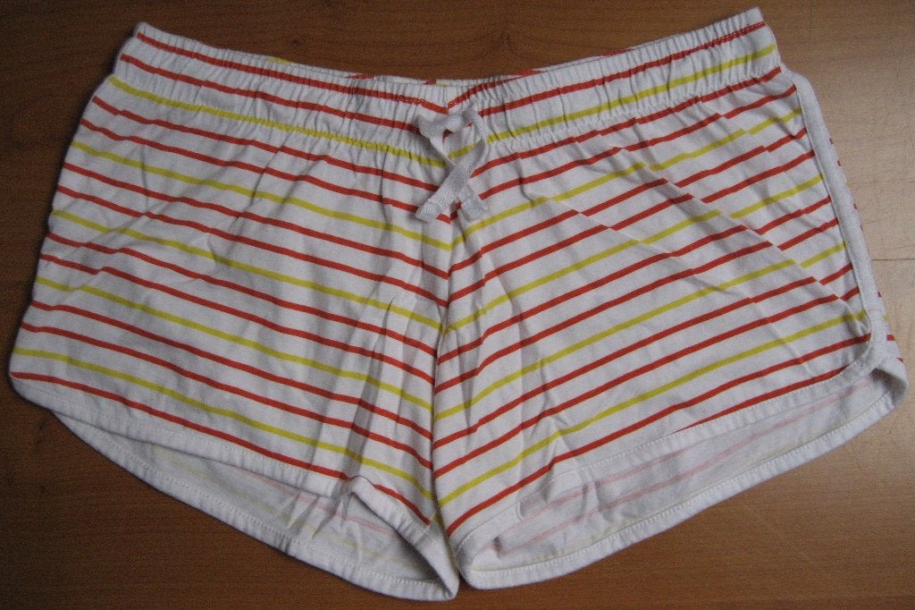 Gestreepte korte broek Primark 36/S, Kort, Ophalen of Verzenden, Zo goed als nieuw, Maat 36 (S)