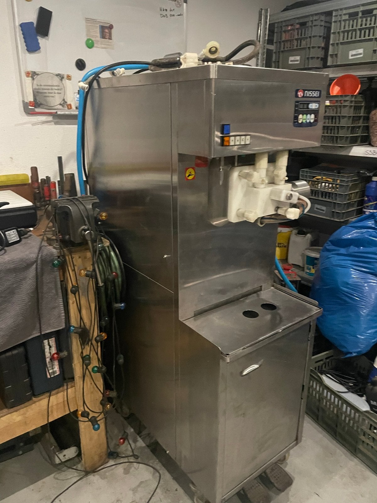 Nissei Softijsmachine - Softijs, Milkshake & Zwirl Functie, Witgoed en Apparatuur, IJsmachines, Ophalen of Verzenden, Gebruikt