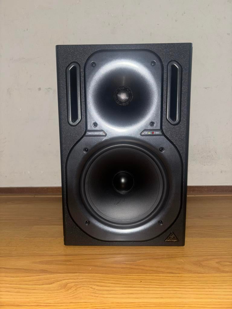 Behringer Truth B2031A Studio Monitor - Hoge Resolutie, Ophalen of Verzenden, Zo goed als nieuw, Front, Rear of Stereo speakers