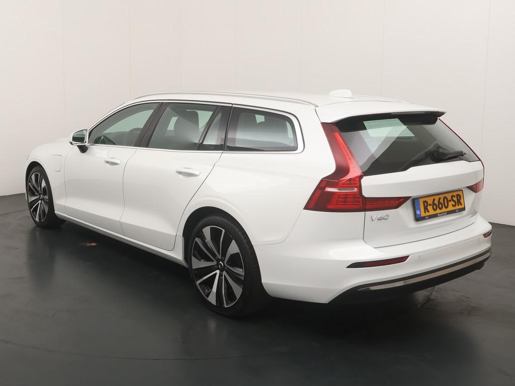 Volvo V60 2.0 T6 Plug-in hybrid AWD 350 pk Essential Bright, Auto's, Volvo, Automaat, 12 maanden, Gebruikt, 4 cilinders