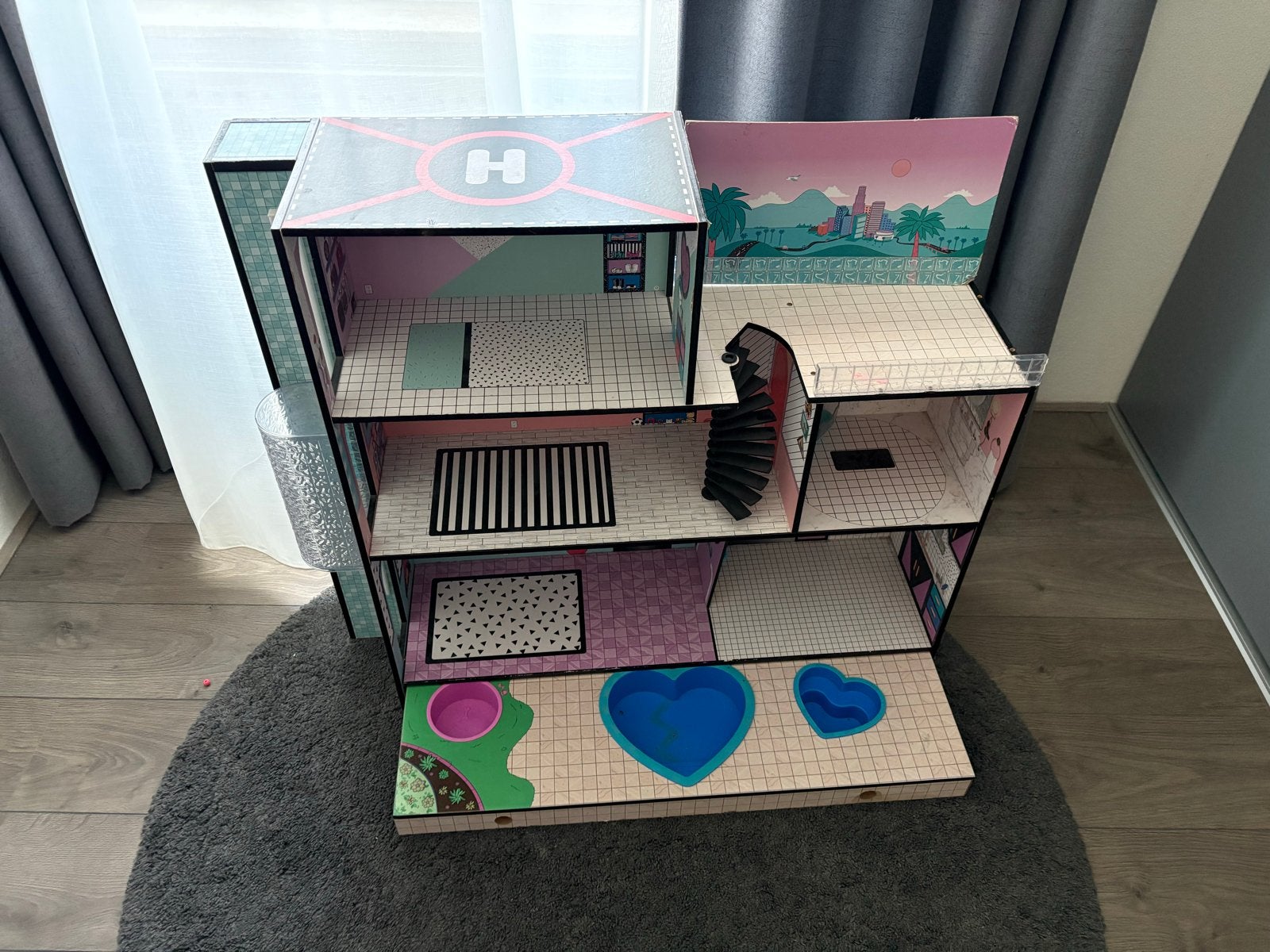 Groot L.O.L. Surprise! Poppenhuis met 3 Verdiepingen, Ophalen, Gebruikt, Poppenhuis