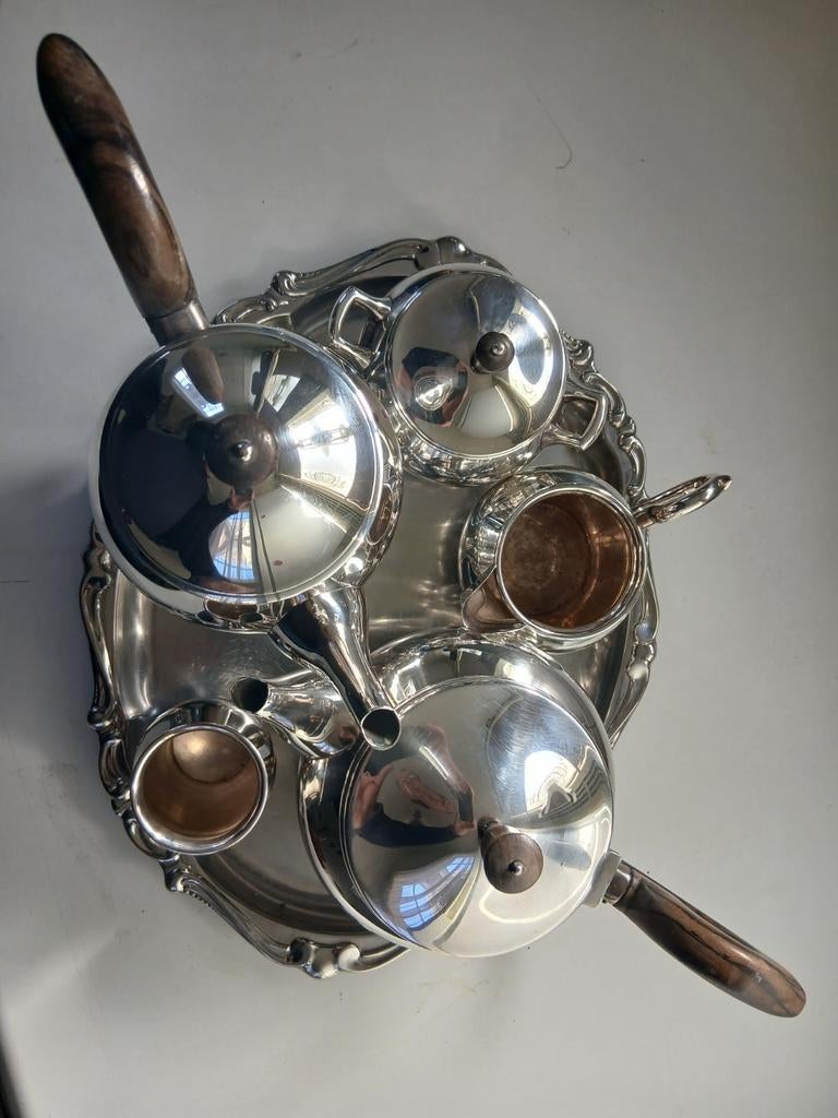 Thee service verzilverd zilver, Ophalen