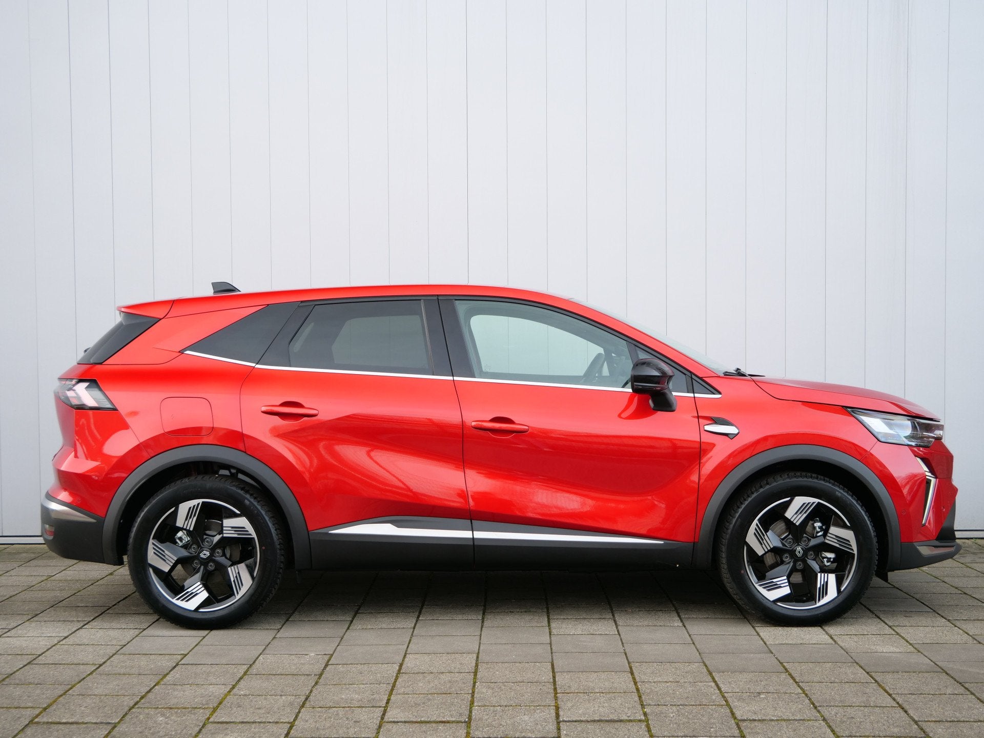 Renault Symbioz 1.6 E-Tech full hybrid 145 Pk techno Automaa, Stof, 4 cilinders, Bedrijf, Hybride Elektrisch/Benzine