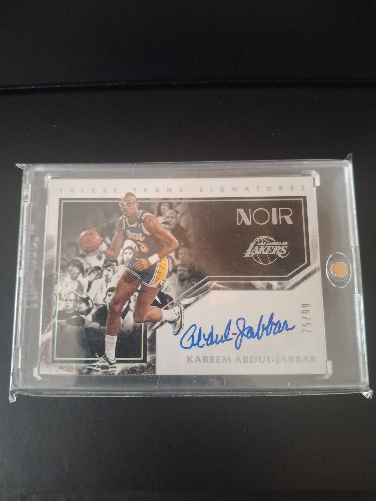 Kareem Abdul-Jabbar Panini Noir Auto /99 Lakers, Ophalen of Verzenden, Zo goed als nieuw, Overige sporten, Spelerskaart