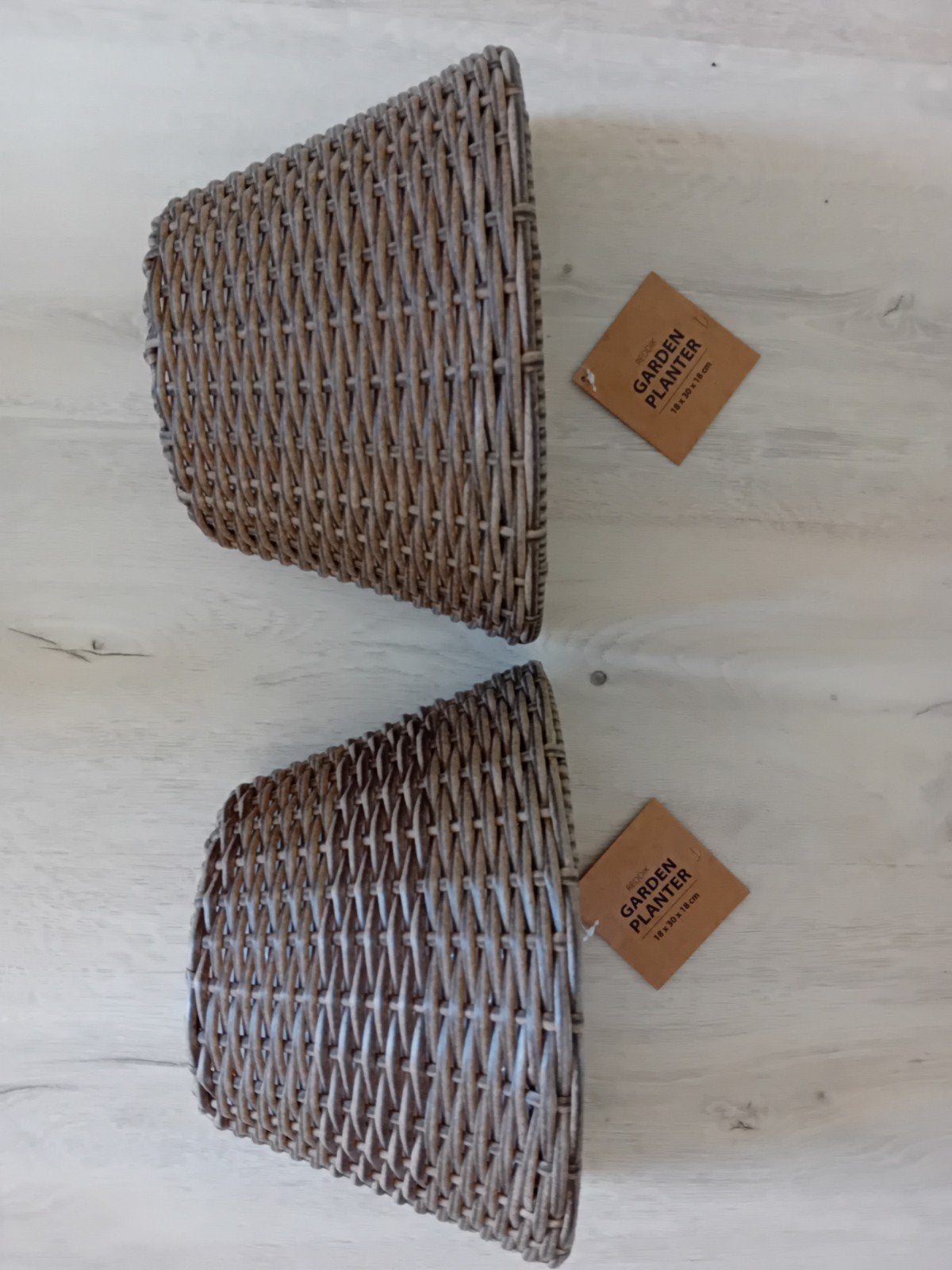 2 hang manden / bloempot, Ophalen of Verzenden, Nieuw, Rond, Minder dan 30 cm