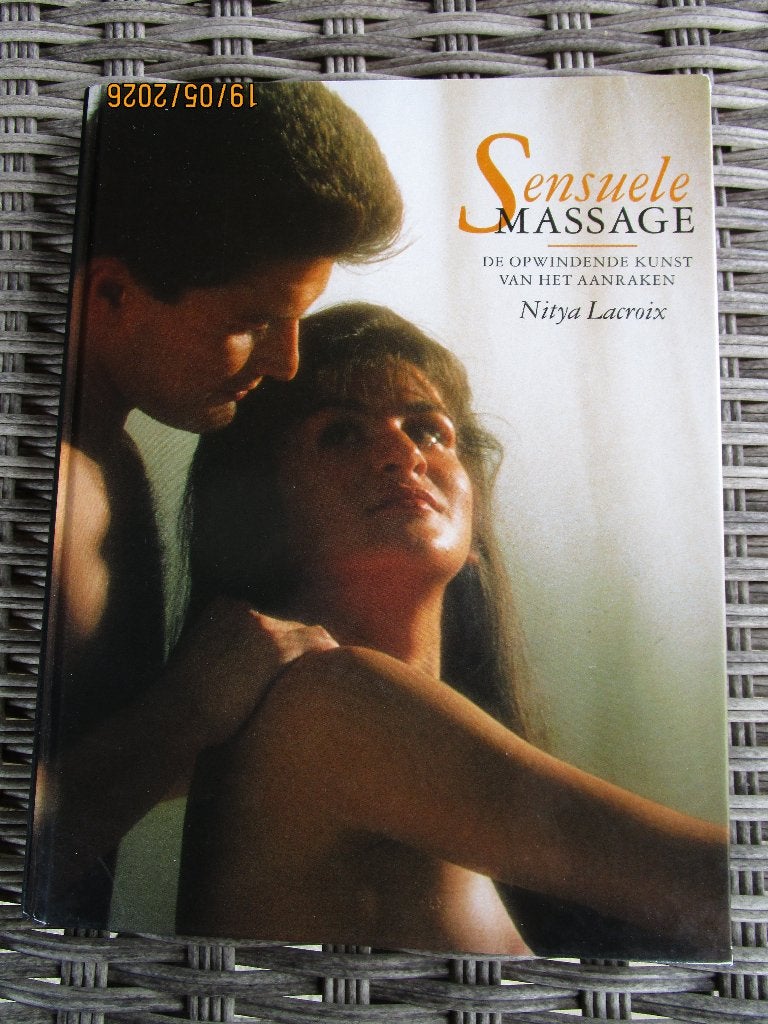 Sensuele Massage: De Opwindende Kunst van het Aanraken, Ophalen of Verzenden, Gelezen, Nitya Lacroix