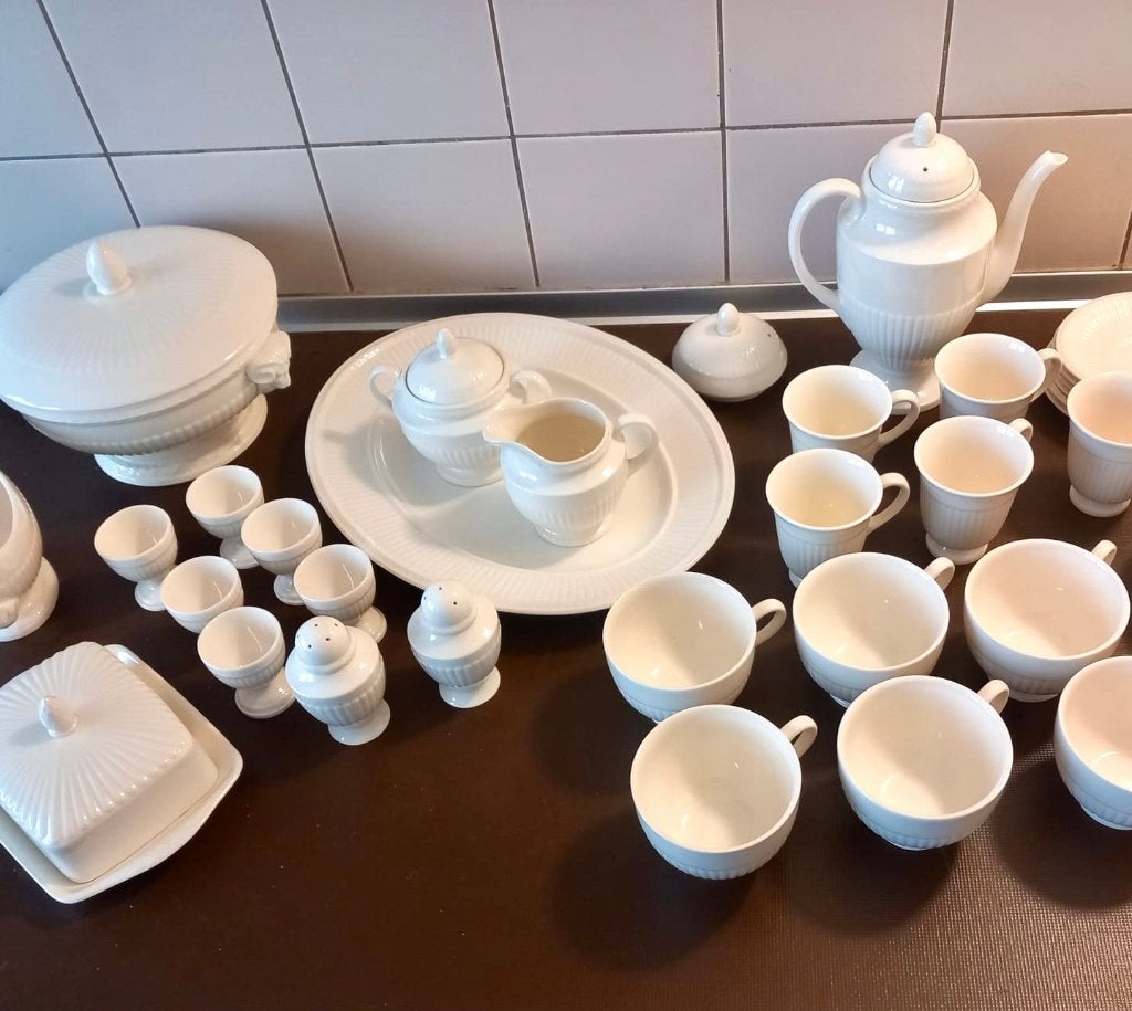 Origineel Wedgwood Edme – uitgebreid 6-p koffie- theeservies, Ophalen, Klassiek, Zo goed als nieuw, Kop(pen) en/of Schotel(s)
