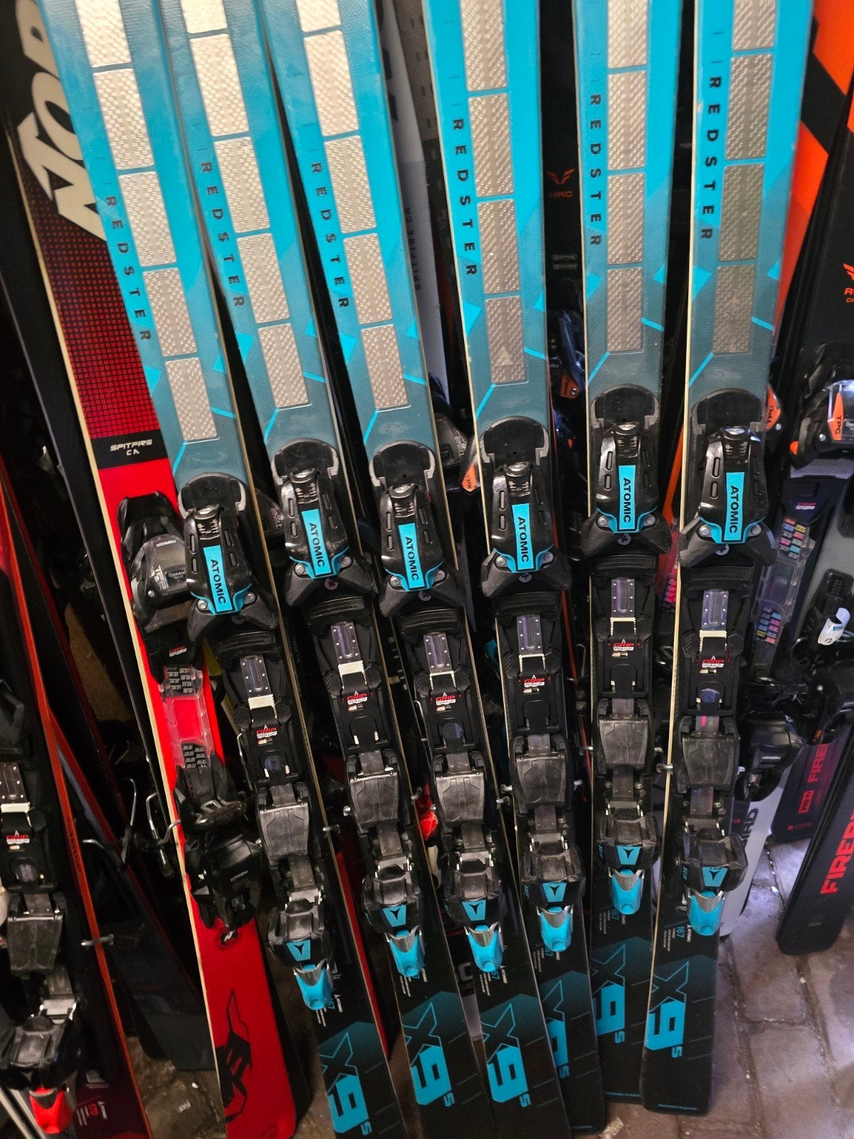 ATOMIC REDSTER X9 S REVOSHOCK RVSK X9s best ATOMIC  1190€, 160 tot 180 cm, Ophalen of Verzenden, Zo goed als nieuw, Carve