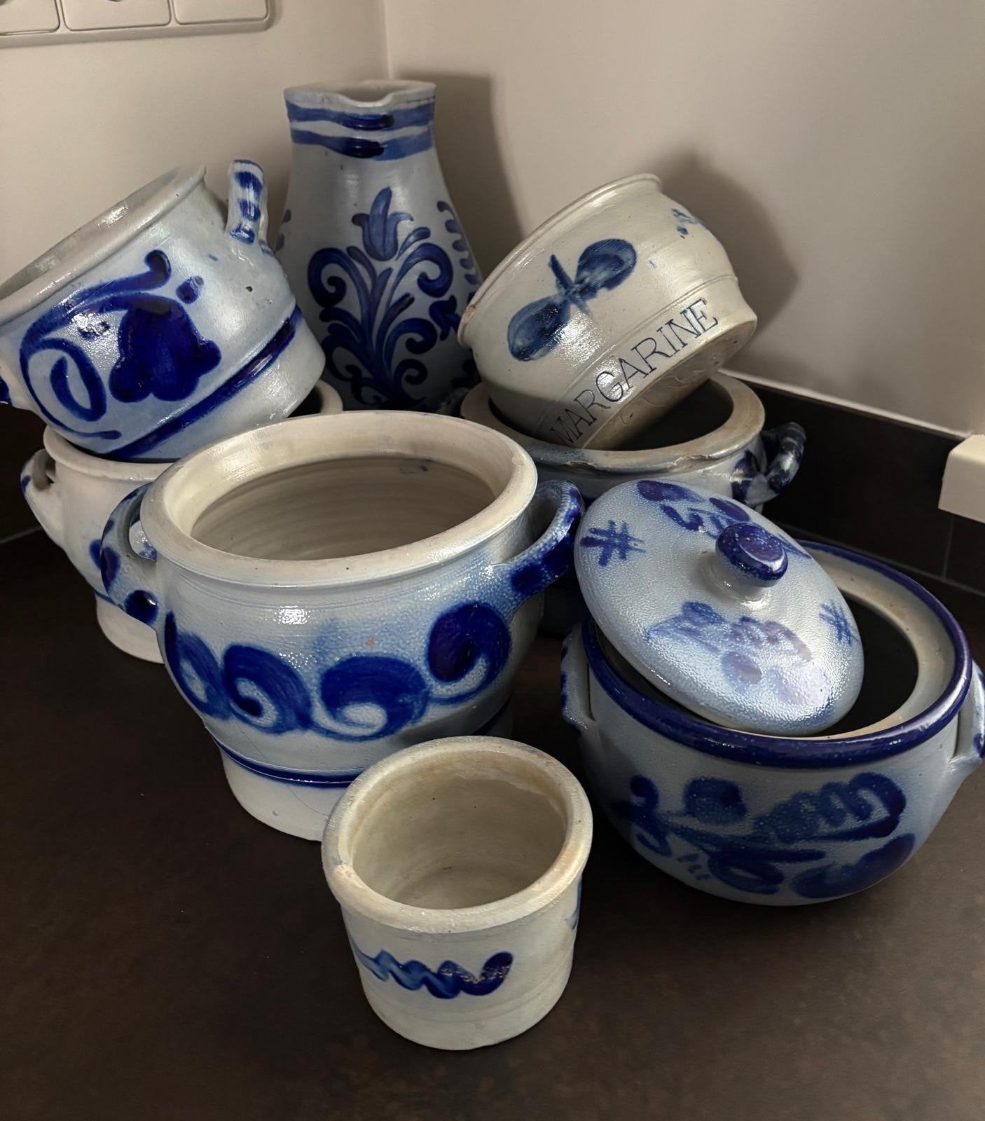 7 Keulse potten en 1 kruik - Diverse afmetingen, Ophalen
