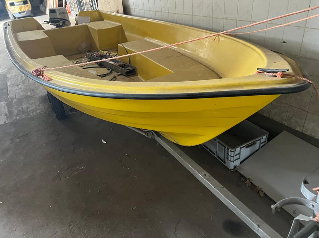 Boot / plezierbootje met 8pk honda motor, Ophalen of Verzenden, Zo goed als nieuw