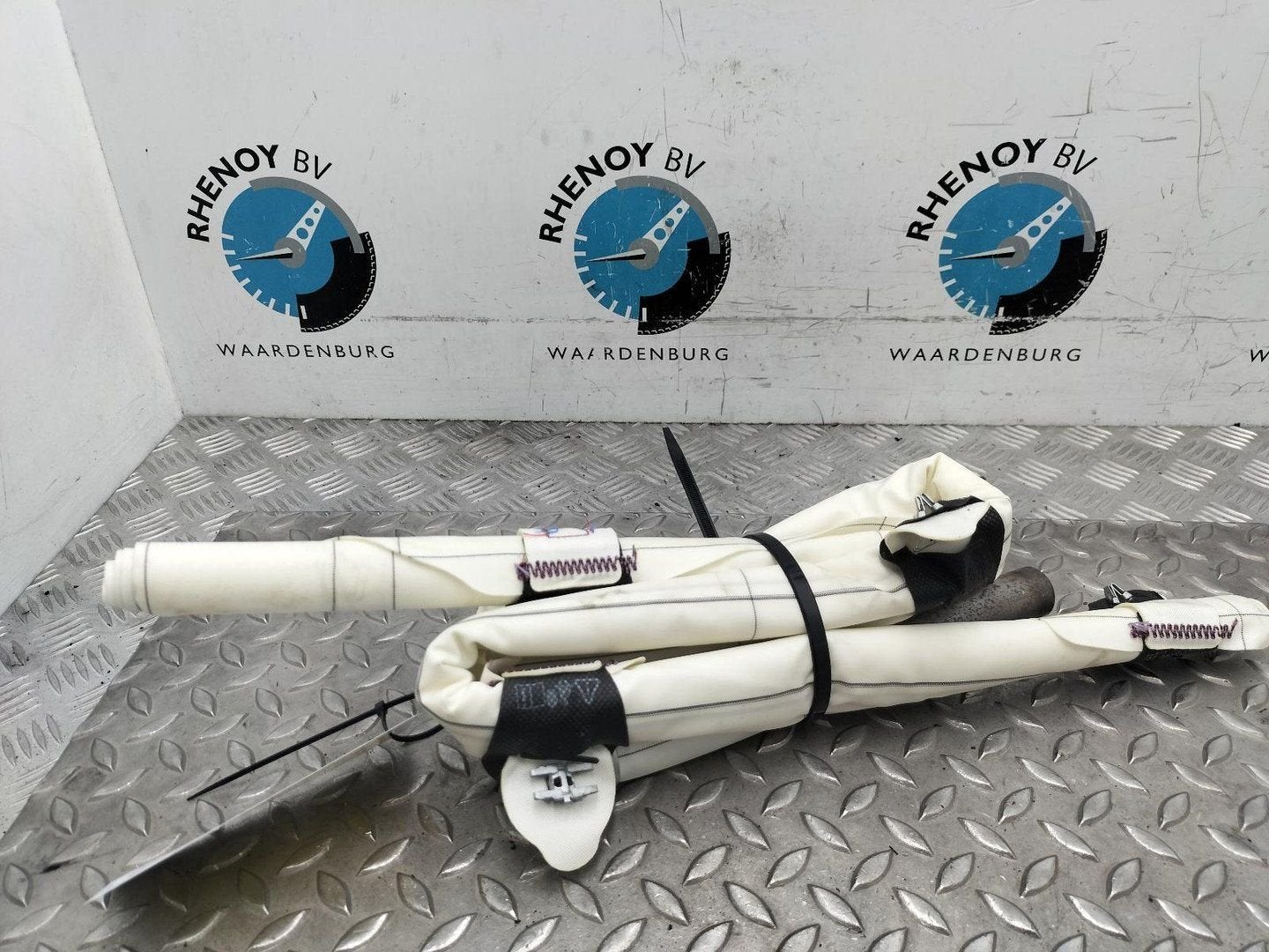 BMW 2 SERIES AIRBAG RECHTS 72127292898, 7292898 2020, Ophalen of Verzenden, Gebruikt, Stiba lid