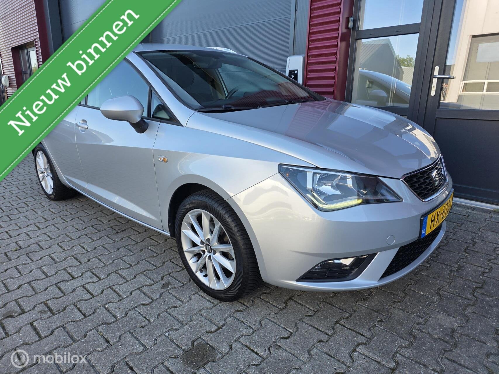 Seat Ibiza ST 1.0 EcoTSI Style Connect /Carplay / Nwe APK, Voorwielaandrijving, Euro 6, Electronic Stability Program (ESP), Origineel Nederlands