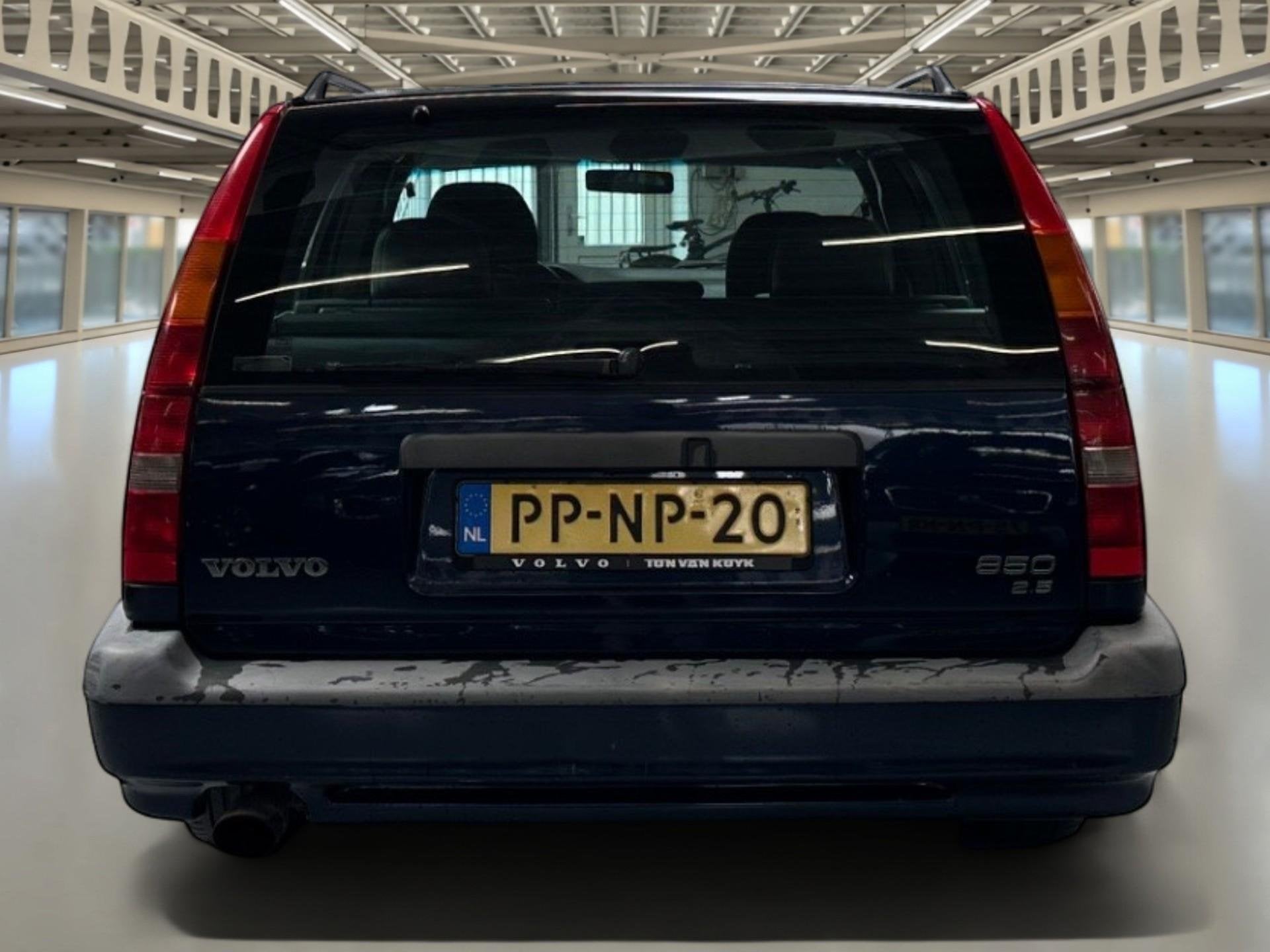 Volvo 850 2.5 Voor de liefhebber..., Auto's, Volvo, Voorwielaandrijving, Stof, Gebruikt, Blauw