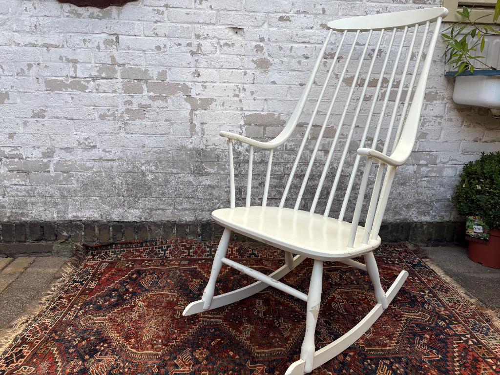 Pastoe - Lena Larsson schommelstoel retro vintage jaren 50s, Huis en Inrichting, Stoelen, Gebruikt, Wit, Ophalen of Verzenden
