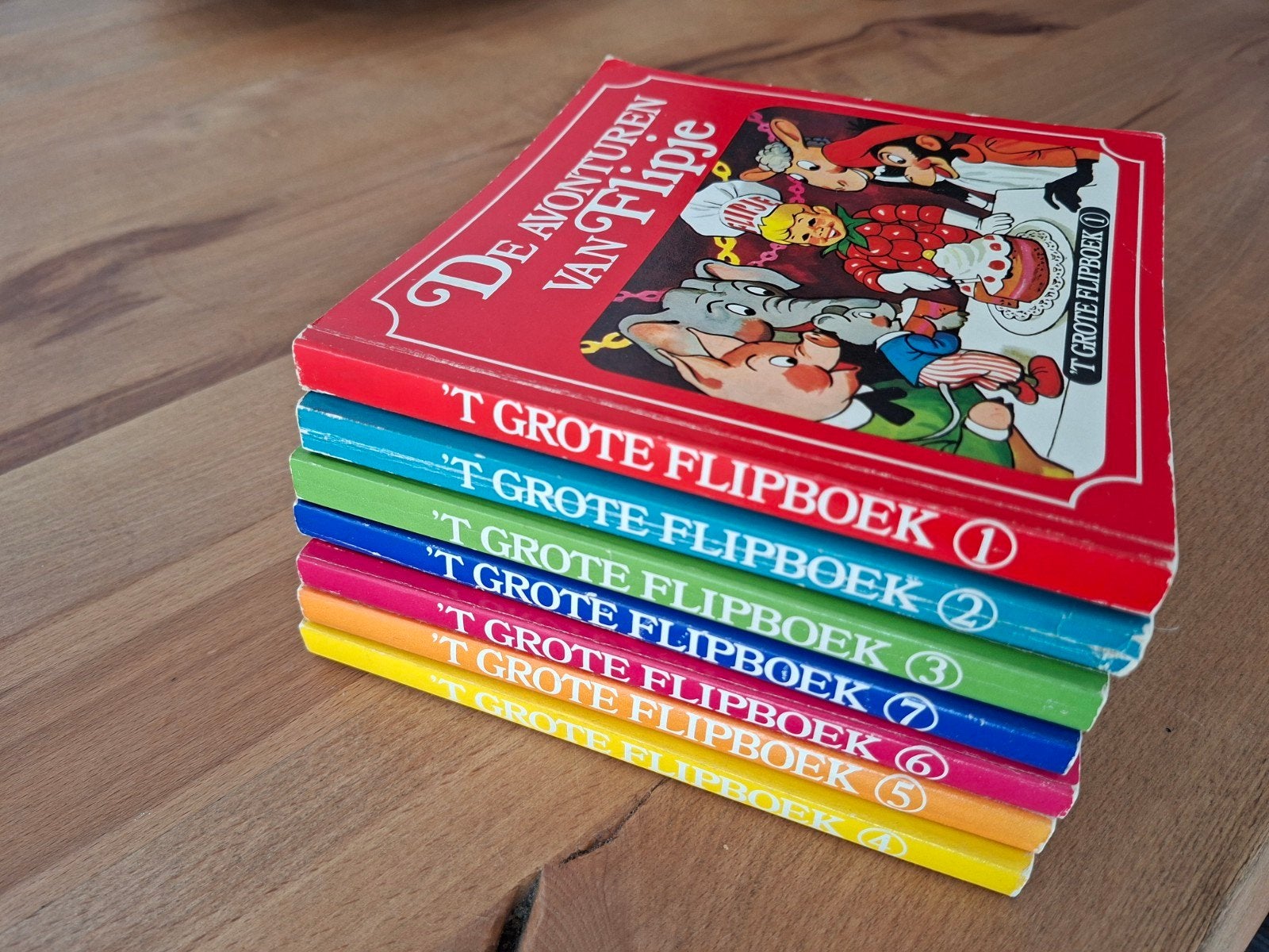 De Avonturen van Flipje - 't Grote Flipboek (Complete serie), Complete serie of reeks, Ophalen of Verzenden, Gelezen, Diverse