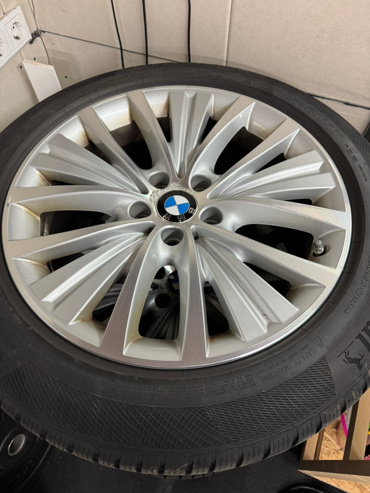 Velgen met winterbanden bmw f15, Auto-onderdelen, Banden en Velgen, Gebruikt, 255 mm, Velg(en), Winterbanden