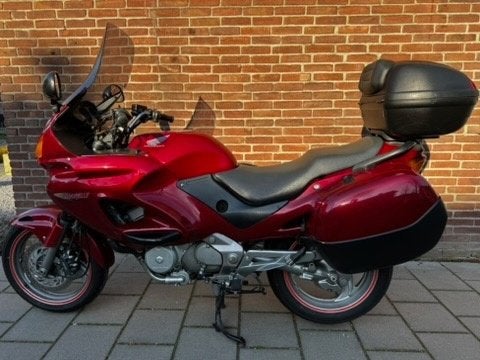 Honda NT 650 Deauville, Motoren, 2 cilinders, Occasion, Motorrijbewijs A, Particulier