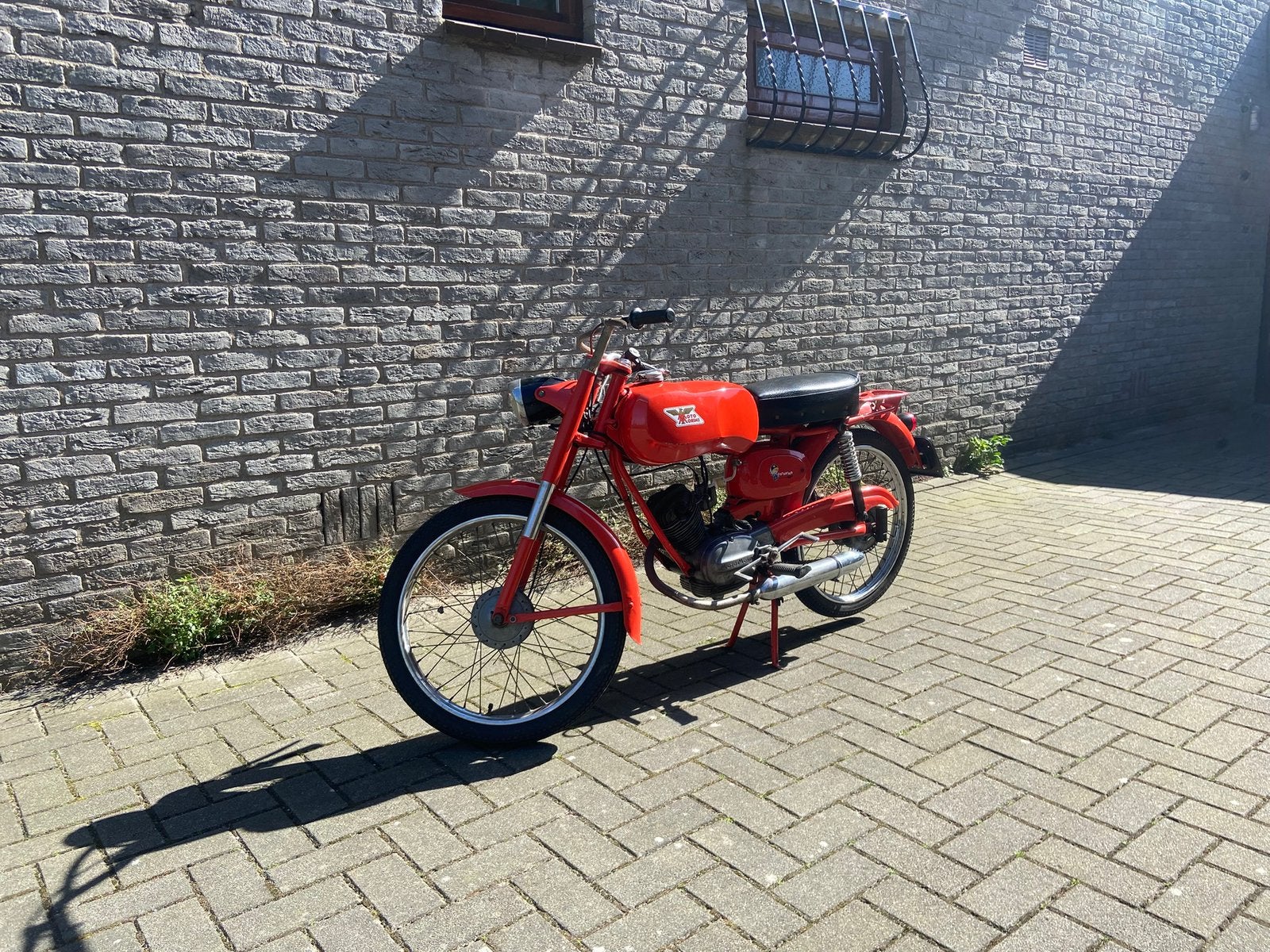 Moto Morini Corsarino, Maximaal 45 km/u, 4 versnellingen, Ophalen, 48 cc