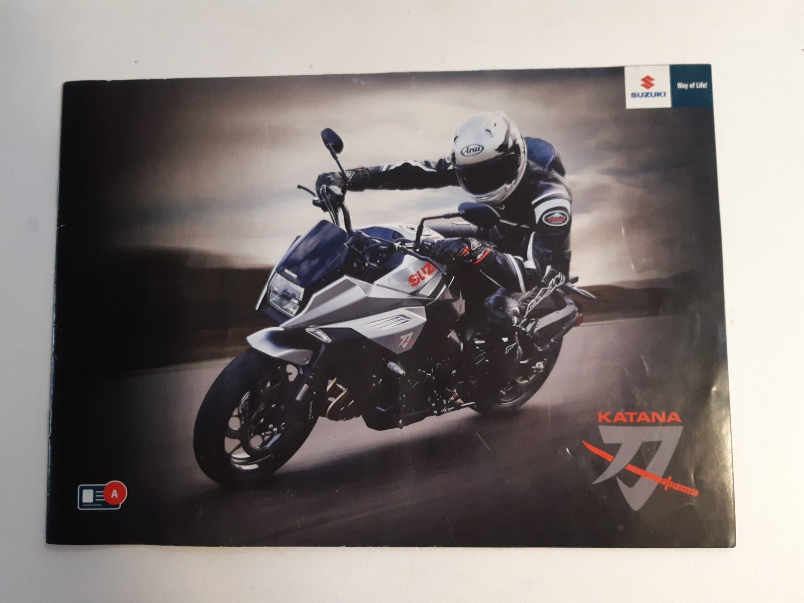 SUZUKI   KATANA  Folder   in nieuwstaat, Ophalen of Verzenden, Suzuki