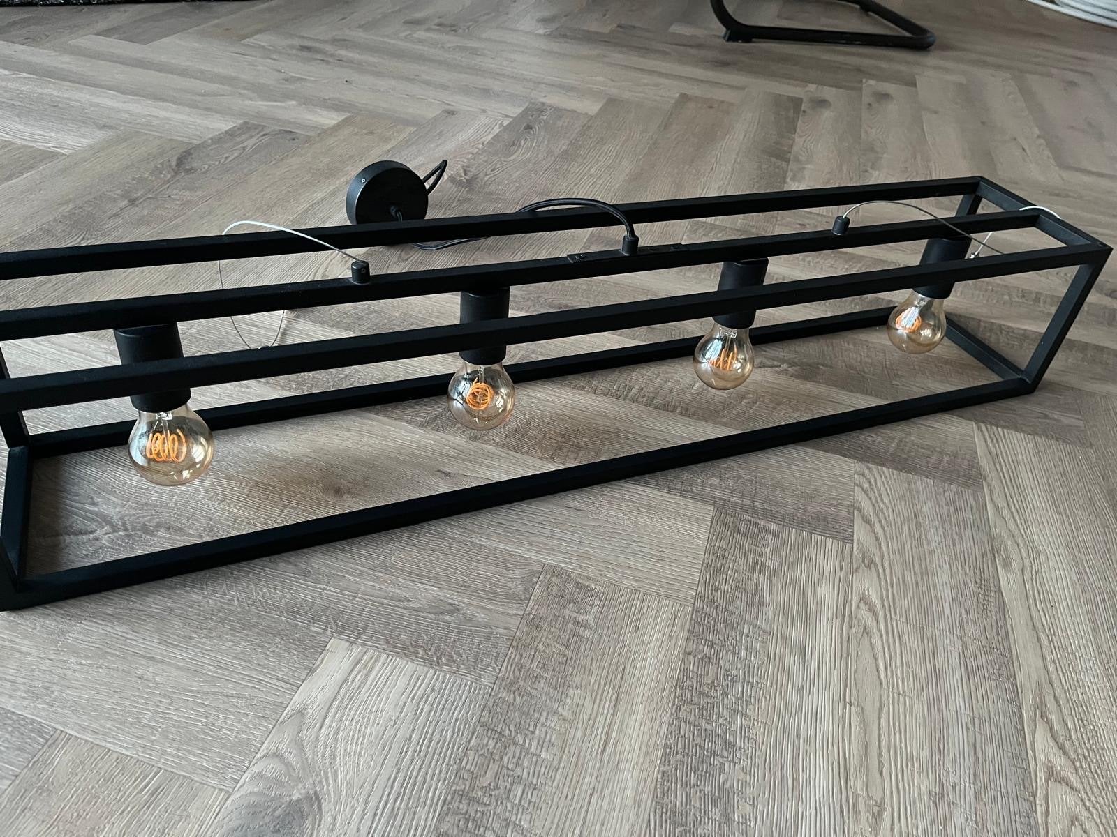 Zwarte industriële hanglamp met 4 lichtbronnen, Ophalen, Gebruikt, Metaal, E27 (groot)