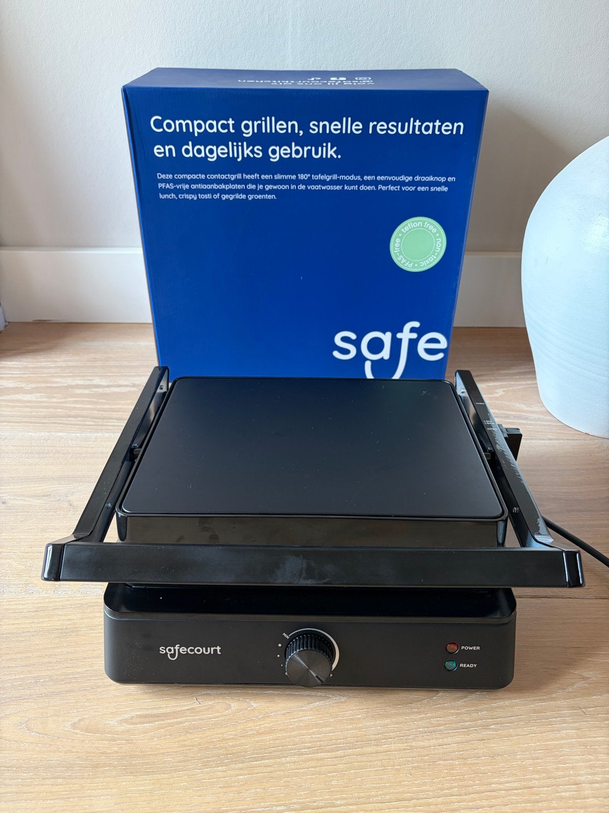 Nieuwe Safecourt Kitchen Compactgrill CG200-BK (PFAS-vrij), Witgoed en Apparatuur, Ophalen of Verzenden, Uitneembare platen, Nieuw