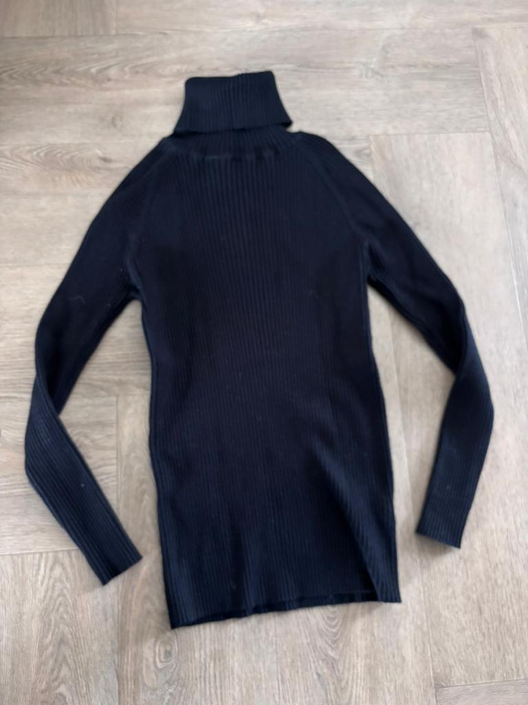 Ribbeltrui zwart maat 152, Kinderen en Baby's, Kinderkleding | Maat 152, Ophalen of Verzenden, Jongen of Meisje, Trui of Vest