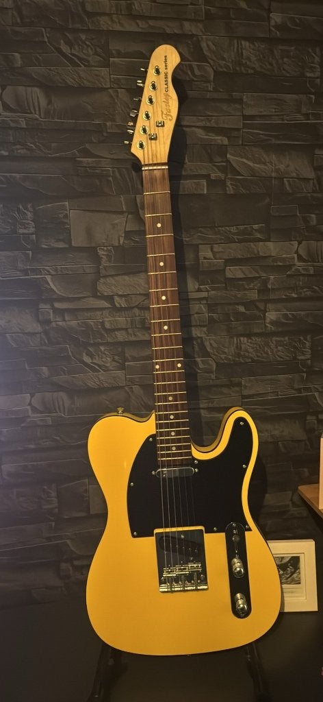 Electric guitar fazley, Ophalen of Verzenden, Zo goed als nieuw, Solid body, Overige merken