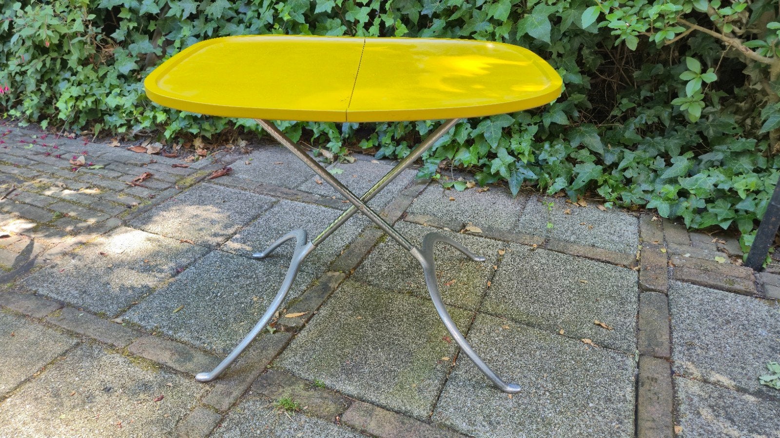 Vintage kartell bijzettafel, Minder dan 55 cm, Gebruikt, Ovaal, Ophalen