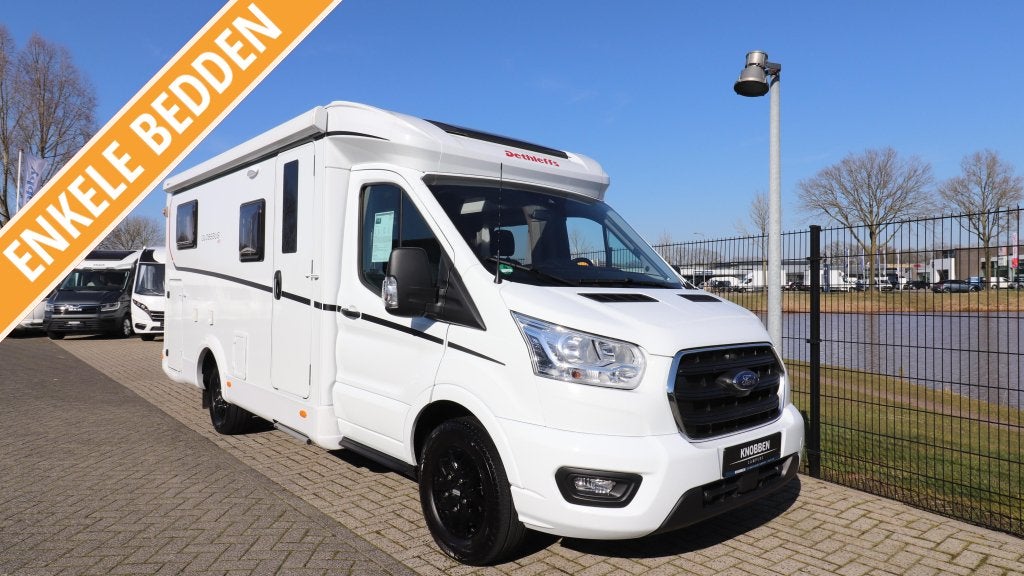Dethleffs Globebus Go T45 BJ. 2024 Enkele Bedden 19.800km, Caravans en Kamperen, Ringverwarming, Ford, 6 tot 7 meter, Bedrijf