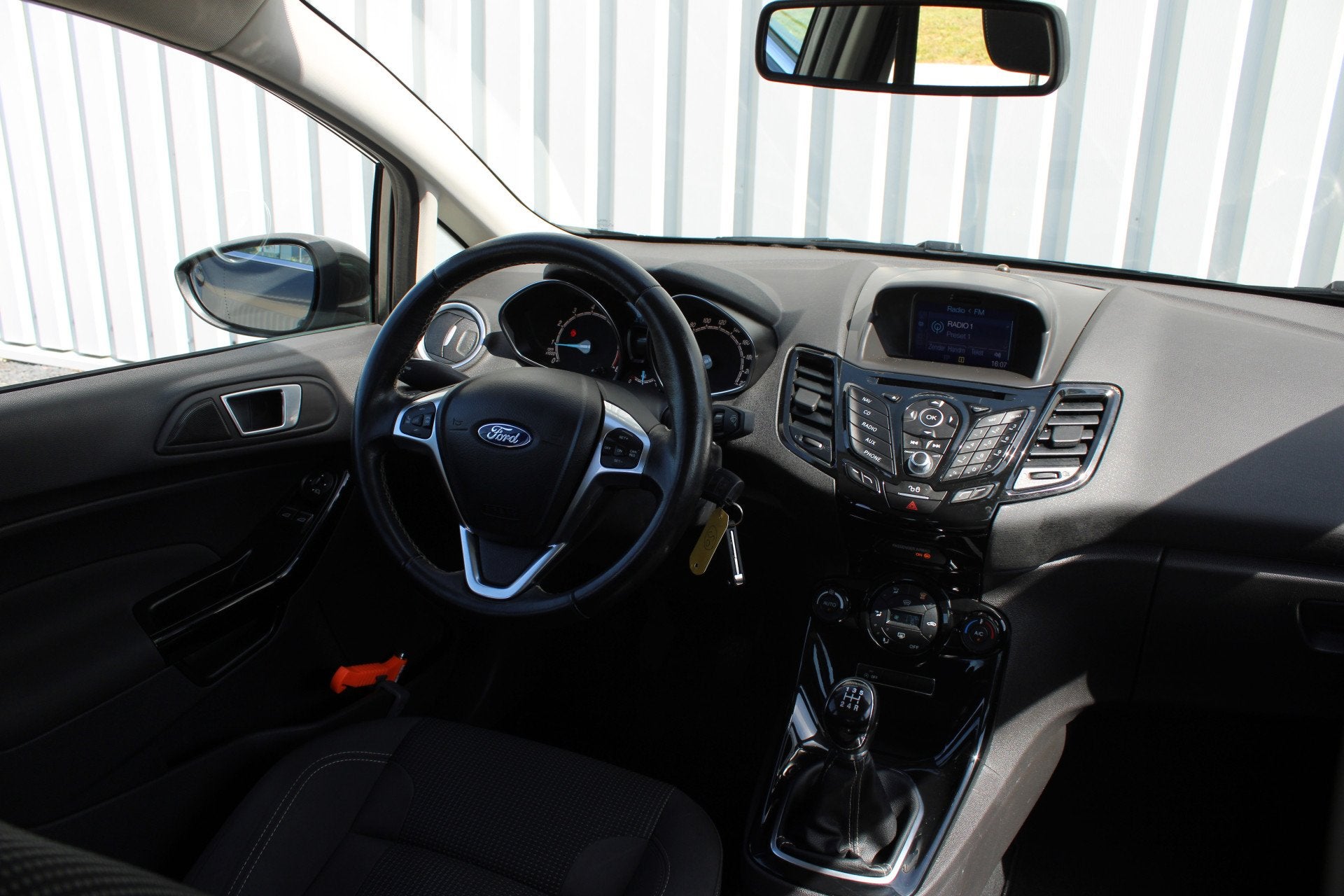 Ford Fiesta 1.0 EcoBoost Titanium | Incl. 12 maanden garanti, Auto's, 12 maanden, Euro 6, 23 km/l, Origineel Nederlands