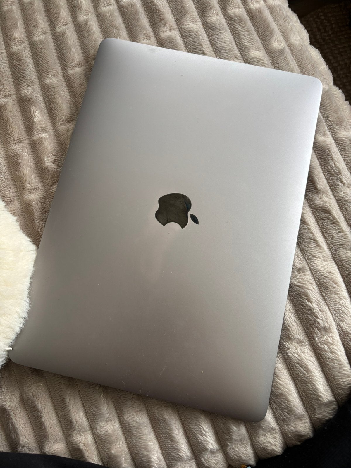 MacBook Air 2020, Ophalen, 13 inch, Minder dan 2 Ghz, Zo goed als nieuw