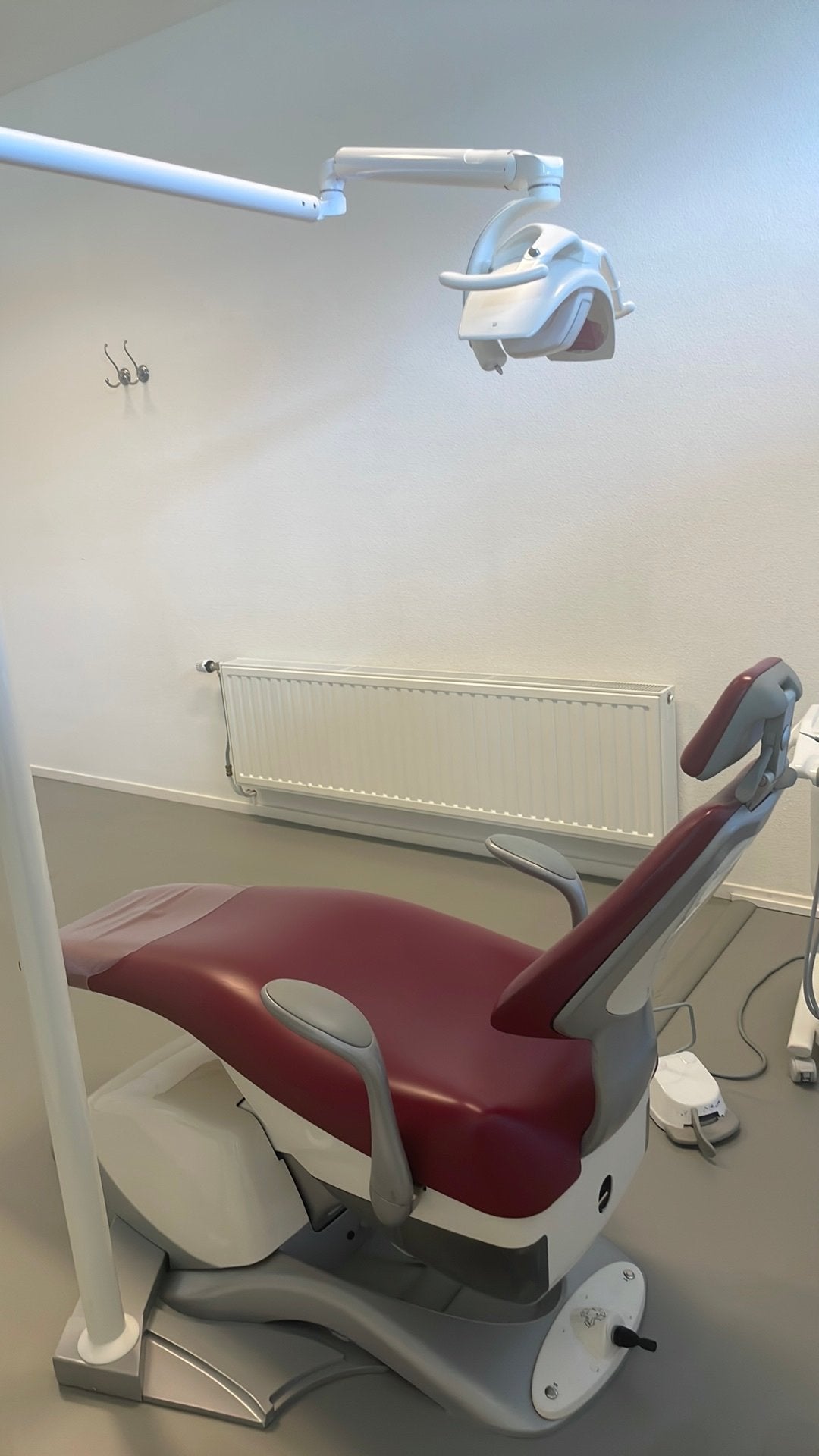 Behandelstoel tandarts/ mondhygienist, Ophalen, Zo goed als nieuw, Overige typen