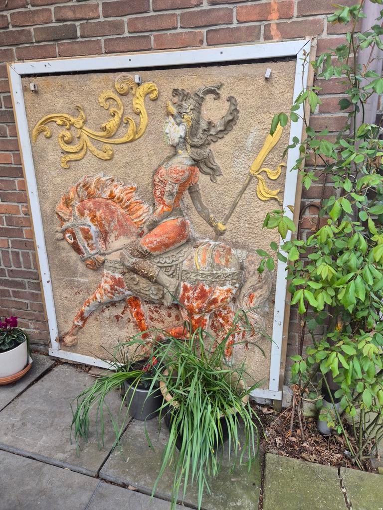 Tuinbeelden en vazen, Ophalen
