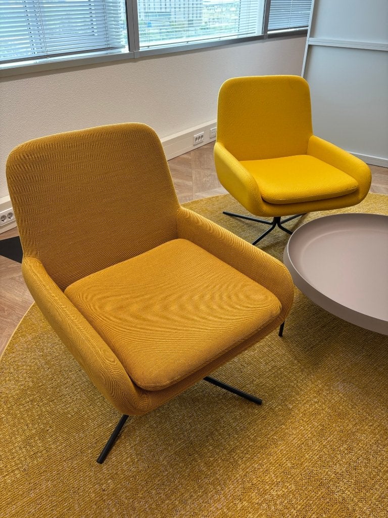 Coco Swivel Chairs (4 stuks), Huis en Inrichting, Fauteuils, Ophalen, Minder dan 75 cm, Nieuw, Stof