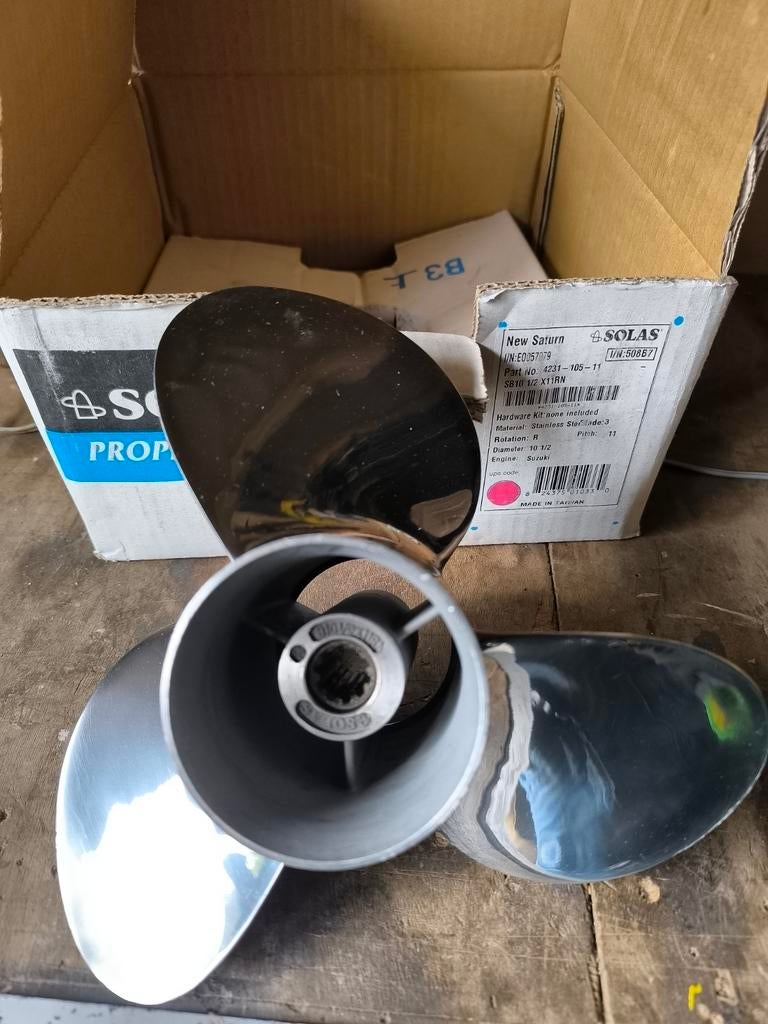 Solas Saturn RVS Propeller - Bijna nieuw in doos, Ophalen of Verzenden, Nieuw, Motor en Techniek