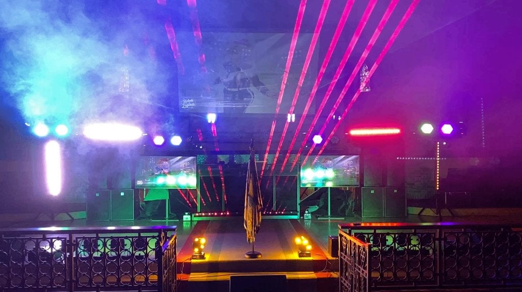 lichtshow apparatuur, Ophalen, Zo goed als nieuw, Licht, Geluidgestuurd