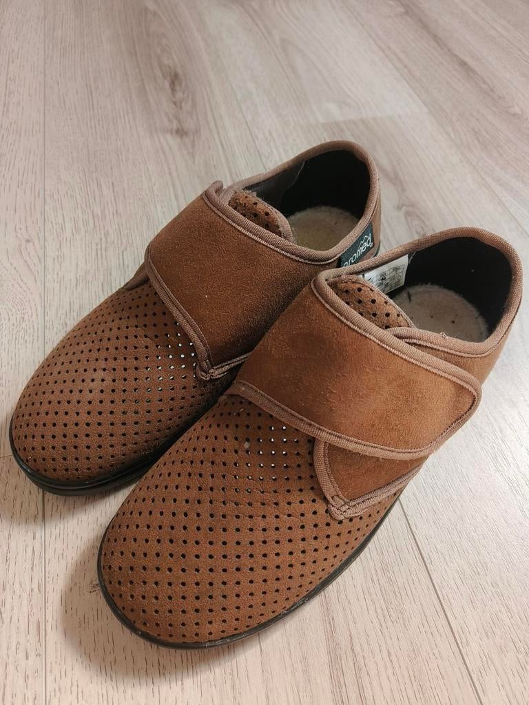 Promed verband schoenen 44, Promed, Bruin, Instappers, Ophalen of Verzenden