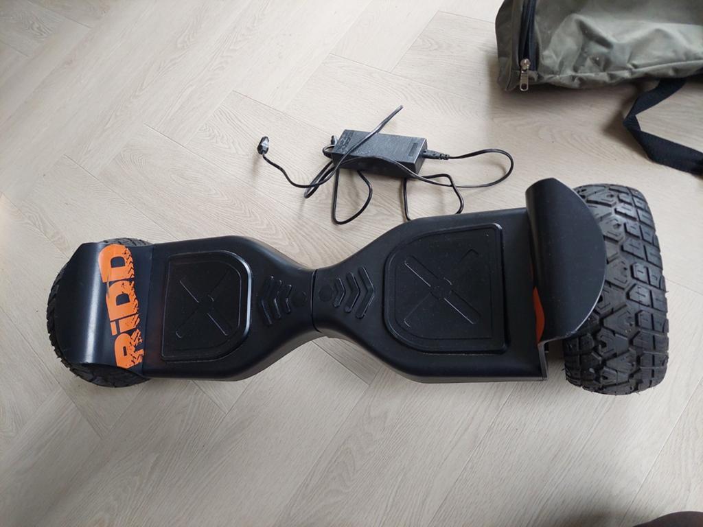 RIDD Hoverboard met off-road banden en draagtas, Fietsen en Brommers, Steps, Zo goed als nieuw, Overige typen, Ophalen