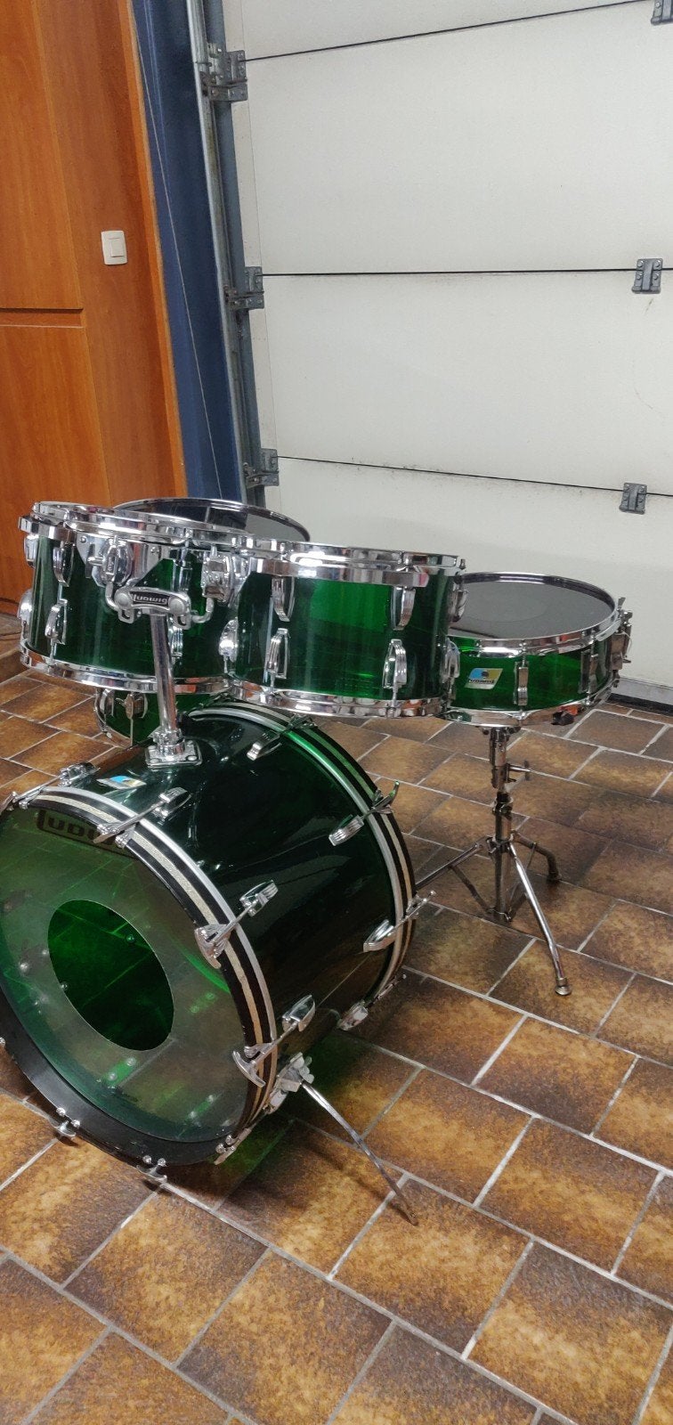 Foto 3 van Vintage Ludwig Green Vistalite 1976