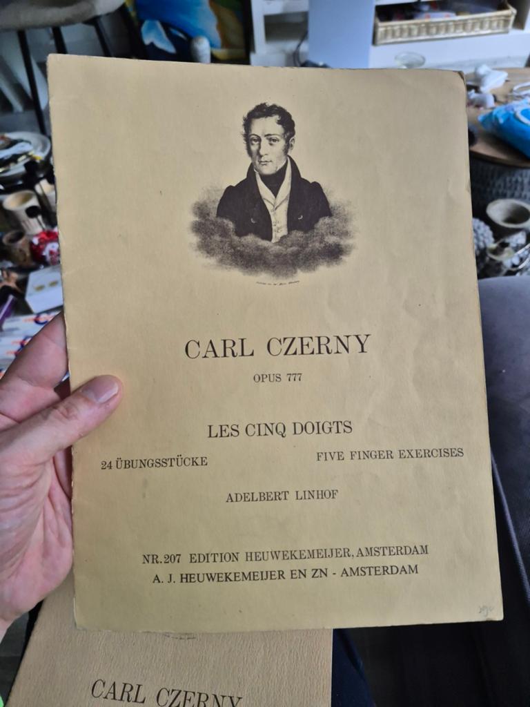 Carl Czerny - Les Cinq Doigts - Pianomuziek (Opus 777), Ophalen of Verzenden