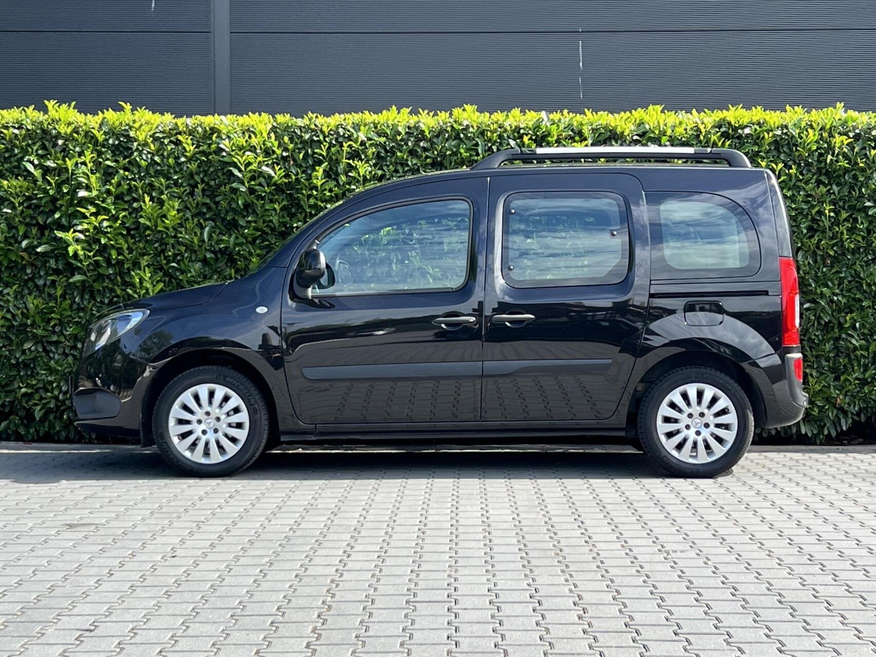 Mercedes Citan Combi 112 Ambiente, 5-PERSOONS, AIRCO, STOELV, Gebruikt, Zwart, Zwart, Bedrijf